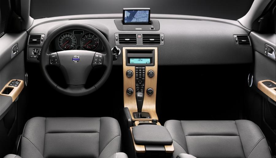  Volvo S40 T5 2007 года  (фото 32 из 41)